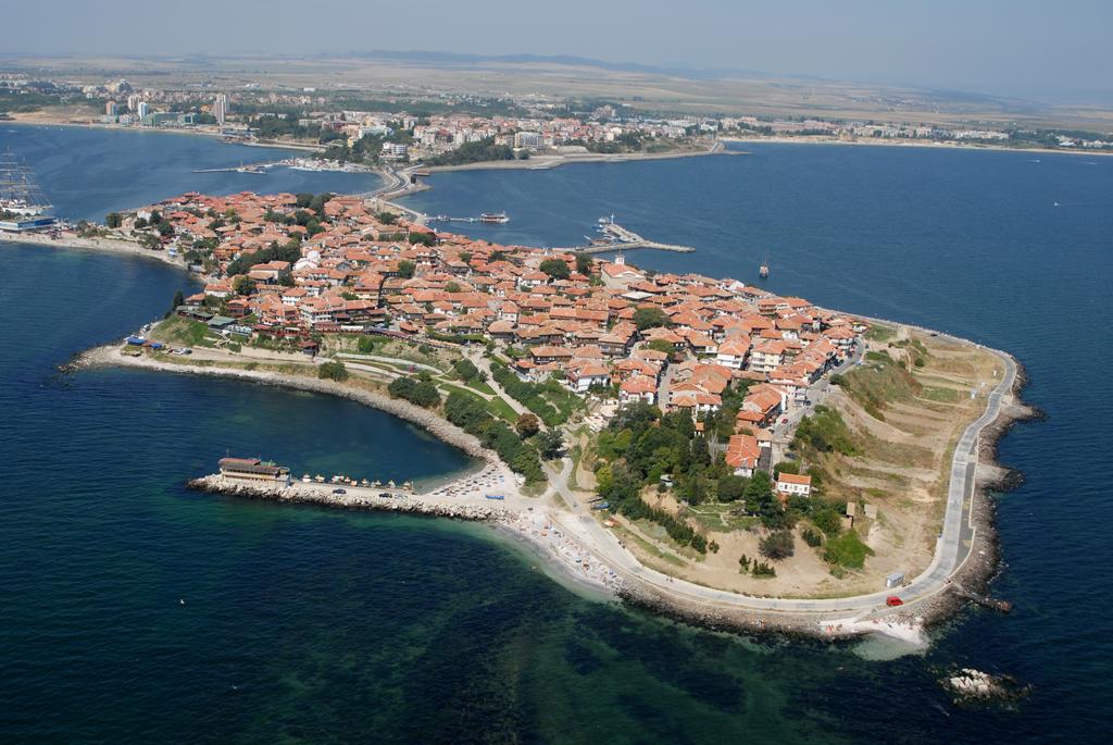 Старый Несебр Болгария набережная