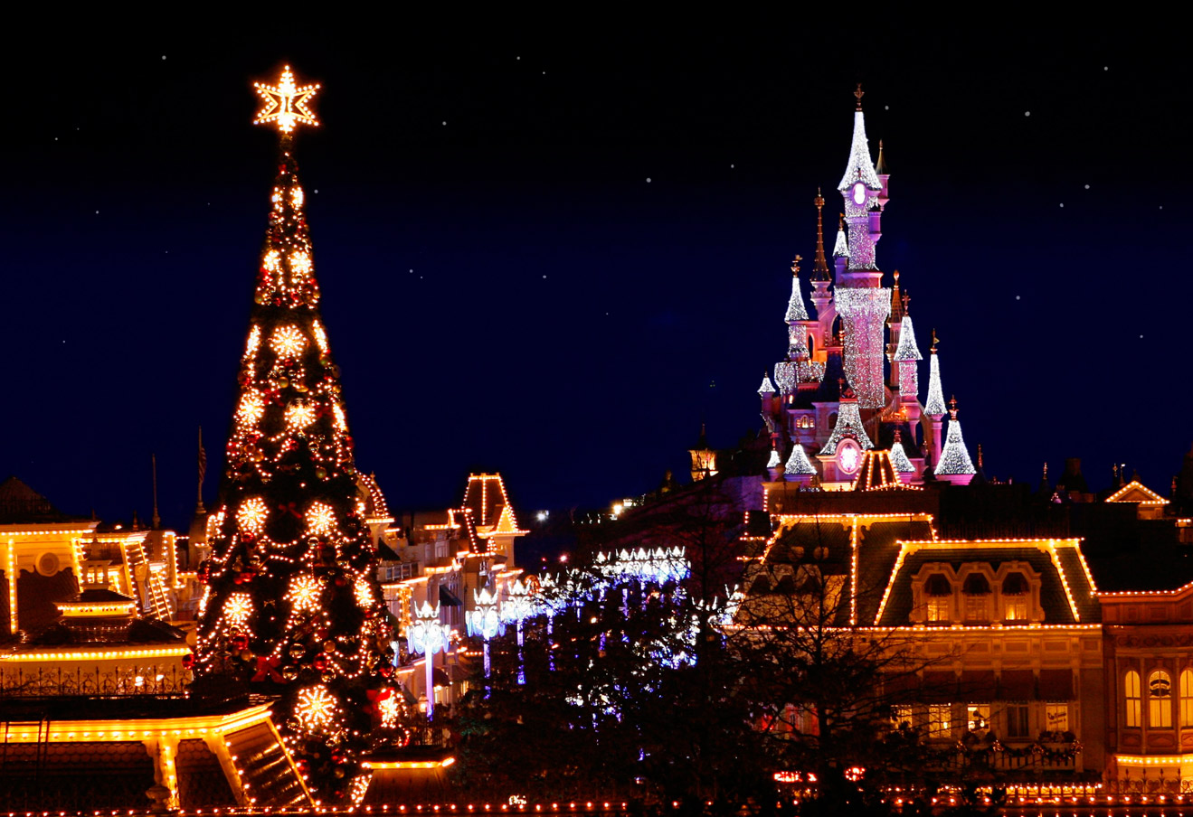 Disneyland Paris Christmas Dates 2023