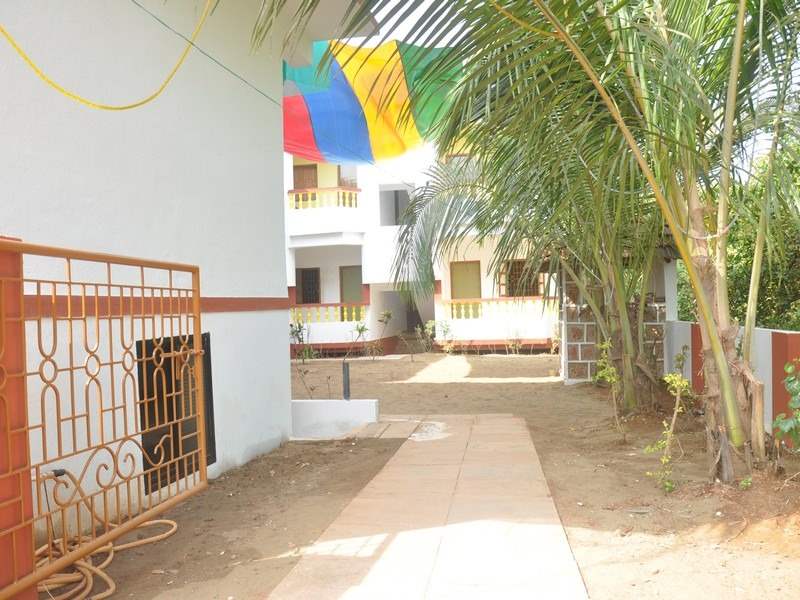 La Marine Morjim Beach Cottages 2 Индия