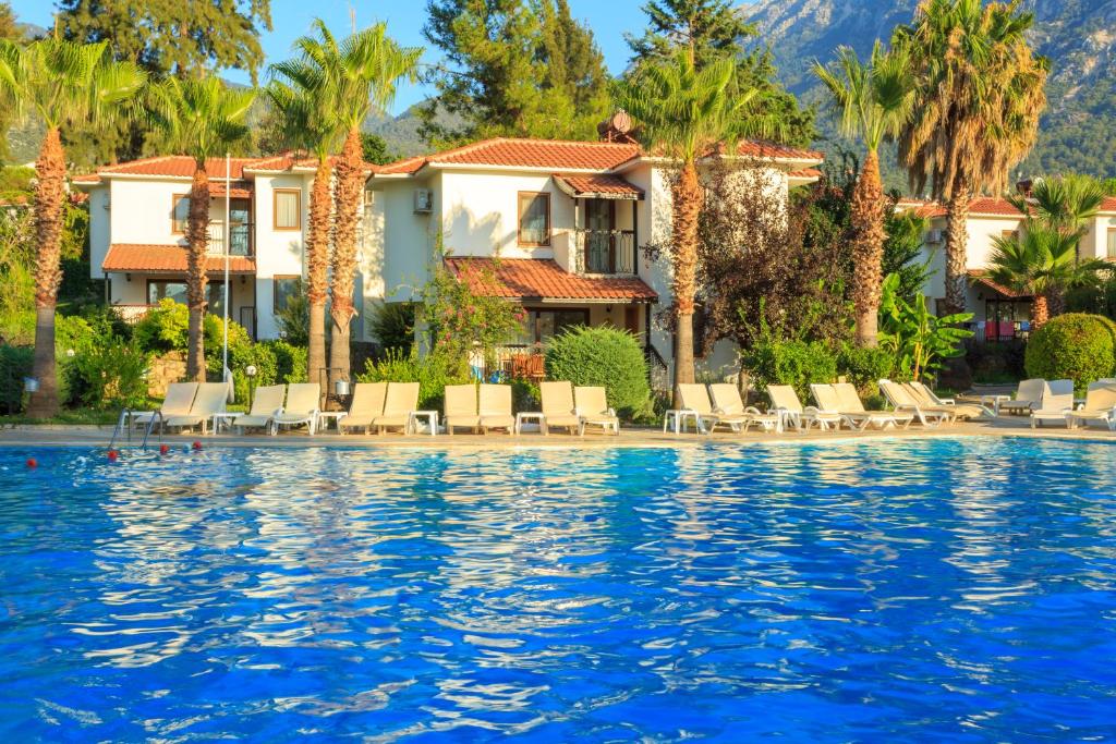 Фетхие отели 4 звезд. Hotels&amp;villas 4 * фетхие. сапфир виллас турция. the one club hotel даламан. отель с водными виллами в турции.