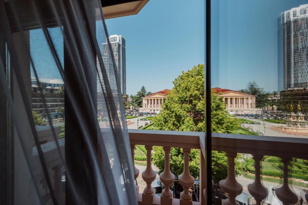 Батуми era palace. Batumi palace 4 батуми. Батуми era palace. Эра палас 4 батуми. Batumi palace 4 батуми.