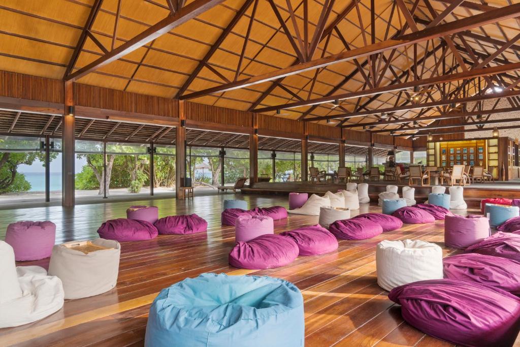 Barefoot Eco Hotel Мальдивы
