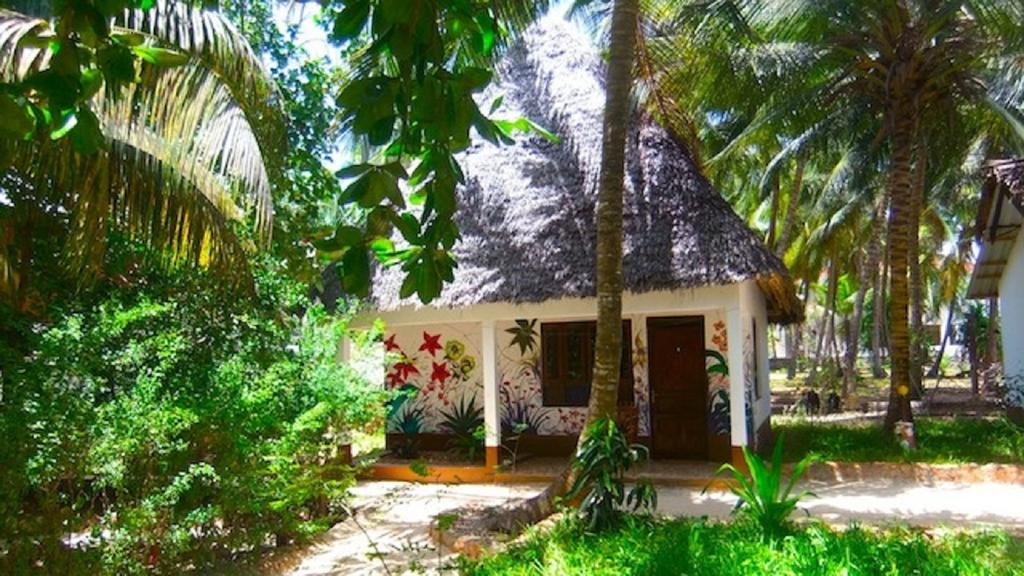 Biyadhoo Island Resort 3 Занзибар