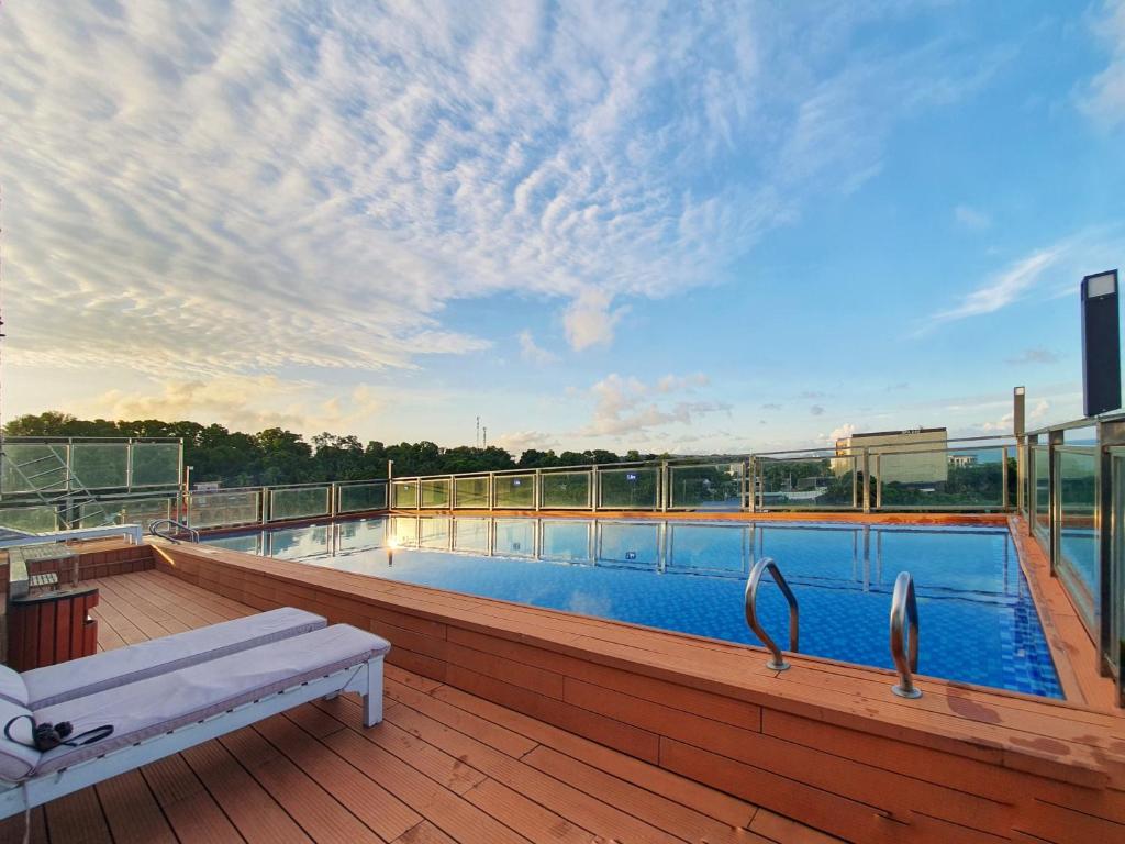 Фото отеля Home Park Hotel 3* (Вьетнам, Фукуок)