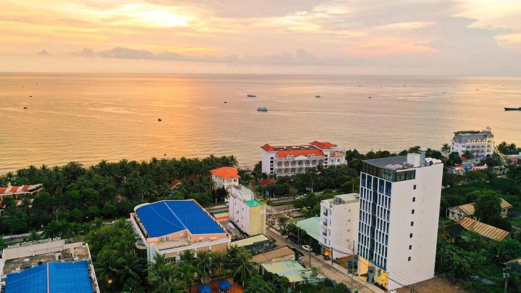 Фото отеля Maison Hotel Phu Quoc 3* (Вьетнам, Фукуок)